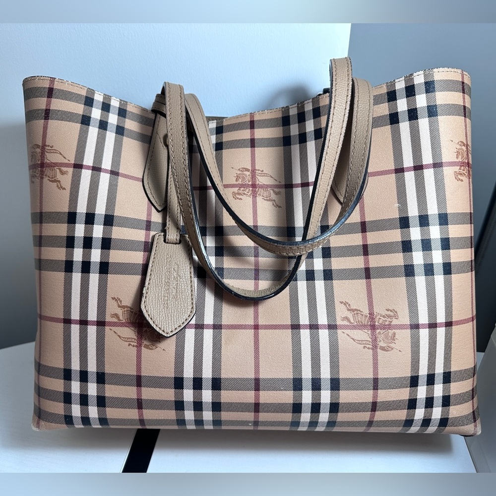 Burberry Grainy Calfskin Haymarket Check Medium Reversible Tote